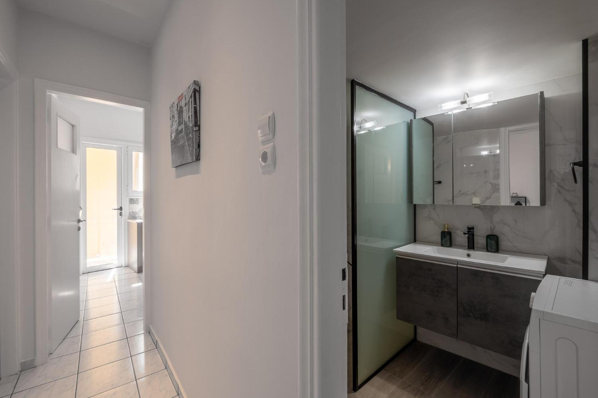 Lovely And Modern 3Bd Apartment Close To Ampelokipoi Metro Athen Exterior foto