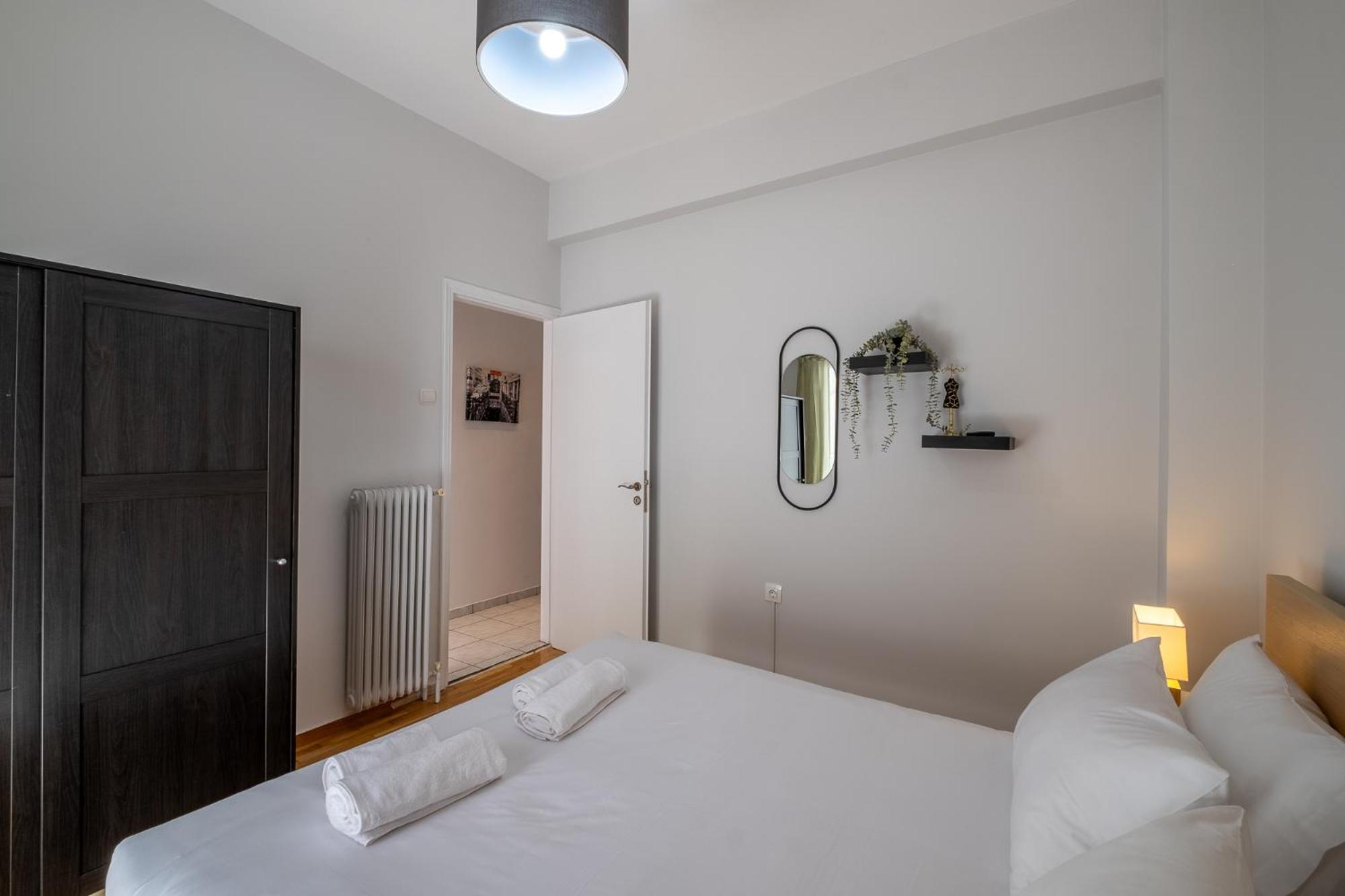 Lovely And Modern 3Bd Apartment Close To Ampelokipoi Metro Athen Exterior foto